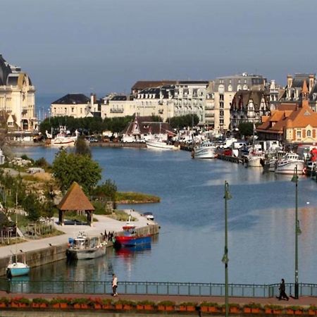 Villa Côte-Fleurie Trouville-sur-Mer Exterior foto